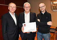 Bürgermeister Thomas Steiner mit Finanzstadtrat Michael Freismuth und Grünen Gemeinderat Siegfried Mörz. 